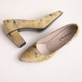 Fancy Style Pump Shoes For Woman New Heel Pump Shoes for Ladies Shoes for woman and girls Heel Shoes and Sandal For Ladies and Girls. 