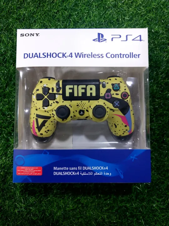 DualShock%204%20Wireless%20Controller%20for%20PlayStation%204%20-%20Yellow%20-%20Image%203
