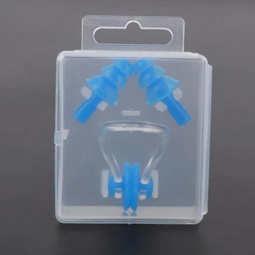 Silicone%20Swimming%20Nose%20Clip%20Ear%20Plugs%20with%20Carry%20Case%20-%20Image%202