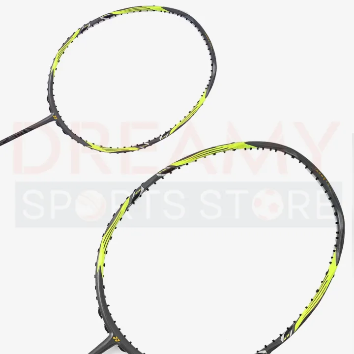 Yonex%20ArcSaber%207%20Pro%20Badminton%20Racquet%20(Unstrung)%20%E2%80%93%20Lightweight%20High%20Modulus%20Graphite%20Frame%20with%20Protective%20Bag%20-%20Image%204