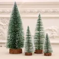 Christmas Tree Delicate Eye-Catching Simulated Xmas Tree Decor. 