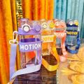 550ml motion band sipper plastic water bottle Double Drink Water Bottle With Straw And Strap for kids. 
