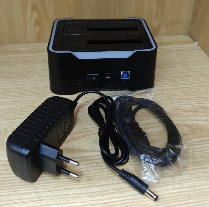 HDD%20SSD%20SATA%20Dual%20Docking%20Station%20/%205%20Gbps%20USB%203.1%20/%20Dual%202.5"%20inch%20External%20Hard%20Drive%20Enclosure%20/%20Case%20/%20Box%20/%20High%20Speed%20/%20RGB%20/%20Portable%20/%20Easy%20/%20Mobile%20OTG%20/%20Laptop%20/%20PC%20-%20Image%204