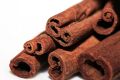 Natural Fine Quality Cinnamon Rolls (100 GM). 