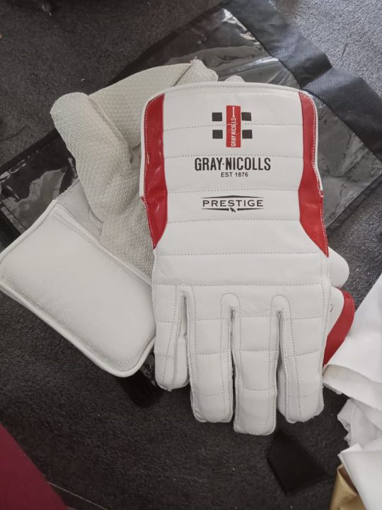 Gray%20Nicolls%20Legend%20Edition%20Wicket%20Keeping%20Gloves%20Hard%20Ball%20Cricket%20Gloves%202024%20player%20Edition%20-%20Image%202