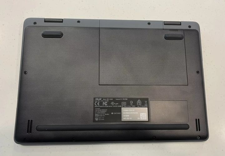 Asus%20Chromebook%20C204E%20-%20Intel%20Celeron%20Processor%20-%204GB%20Ram%20-%2032GB%20Storage%20-%2011.6"%20Screen%20-%20Playstore%20-%20Update%202029%20-%20Image%206