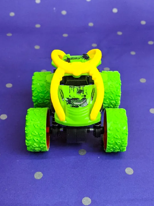 Inertia%20Off-Road%20Stunt%20Truck%20-%20Image%202