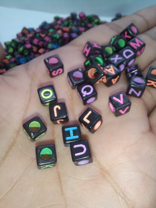 A-Z%20Alphabet%20Acrylic%20Square%20Shape%20Beads,%20About%208mm,%2050pcs,%20DIY%20Art%20&%20Craft.%20-%20Image%203