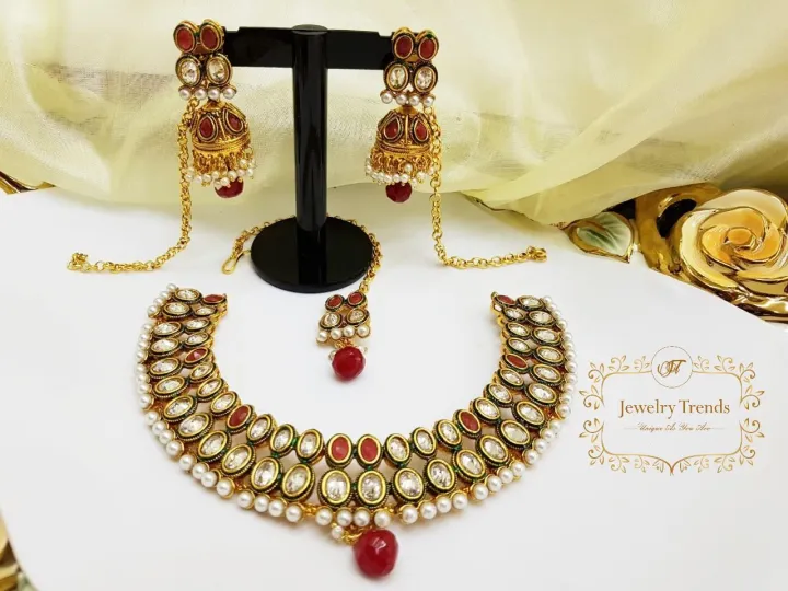 Maroon%20and%20Green%20Beautiful%20Jewelry%20Set%20With%20Polki%20Addition%20Statement%20-%20Image%203