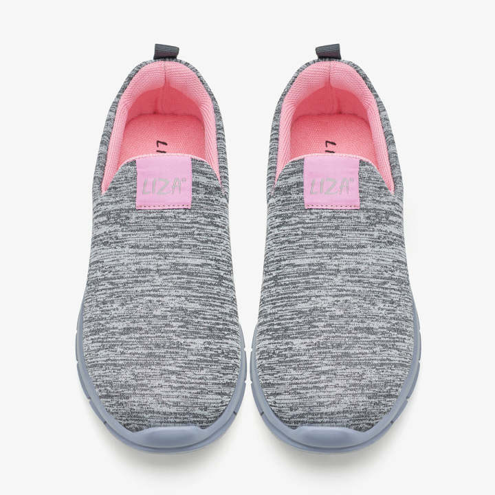 Liza%20Women's%20Slip-On%20Style%20Trainers%20For%20Women%20-%20Shoes%20For%20Girls%20-%20Winters%20Collection%20-%20Image%202