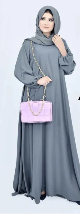 Simple%20and%20Elegant%20Abaya%20for%20Women%20%E2%80%93%20High-Quality%20Fabric,%20Professional%20Designer%20Design%20-%20Image%204