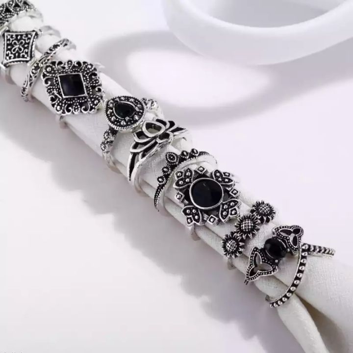 10%20Pieces%20Ring%20Set%20For%20Girls%20Wave%20Twist%20Pearl%20Finger%20Rings%20For%20Women%20Wedding%20Gift%20Retro%20Infinite%20Adjustable%20Ring%20Set%20For%20Women%20Birthday%20Gift%20Pack%20of%2010%20Rings%20For%20Girls%20Soomas%20Jewels%20-%20Image%205