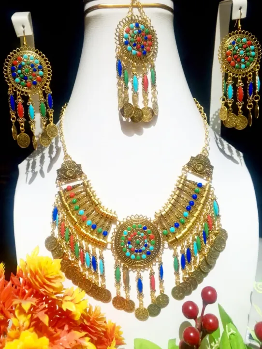 Gold%20Plated%20Multicolor%20Afghan%20Style%20Necklace%20Set%20with%20Coins%20%E2%80%93%20Traditional%20Handmade%20Ethnic%20Jewelry%20-%20Image%202