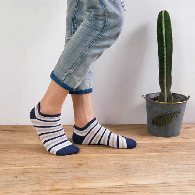 5%20Pairs%20High%20Quality%20Cotton%20Ankle%20Socks%20for%20Men%20Women%7C%20Multicolor%20Cute%20Trendy%20Short%20Socks%20for%20Boys%20Girls%20-%20Image%206