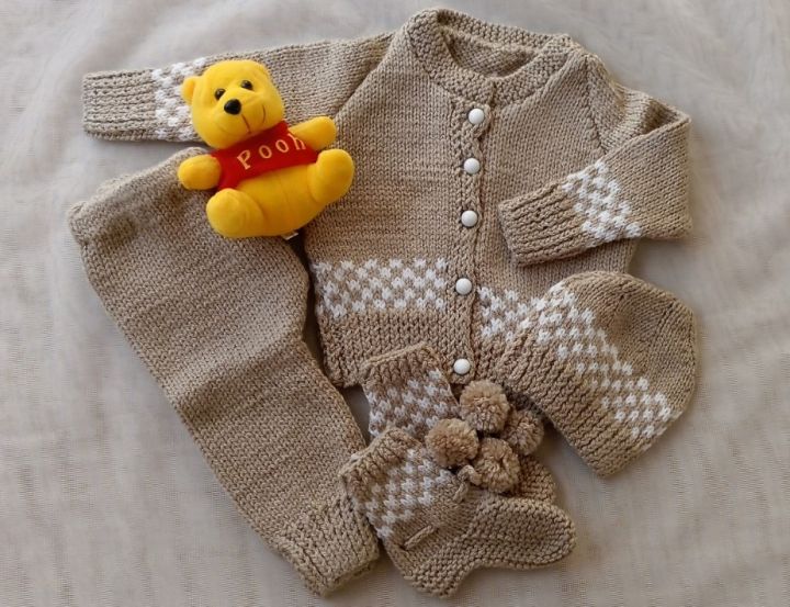 Best Quality Woolen Sweater for Babies Baby Baba Crochet set Handmade Crochet Sweater for 6 9 months Daraz.pk