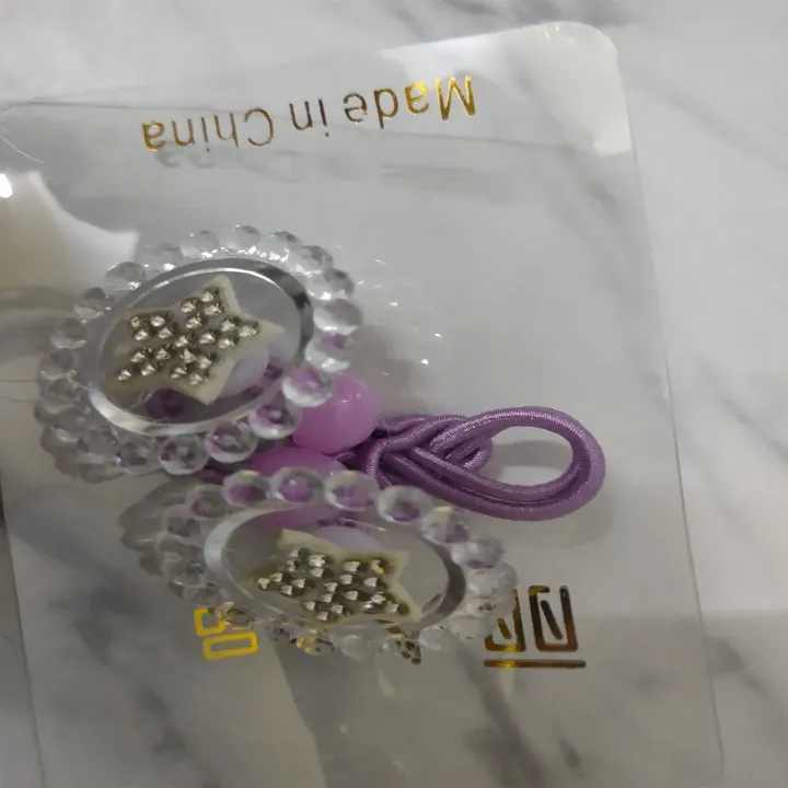 Fancy%20Stylish%20Elastic%20Pony%20for%20Girls%20and%20Women%20-%20Random%20Multi%20Color-%20Art#%20SS-Star-Pony-FGAH-0001%20-%20Image%206