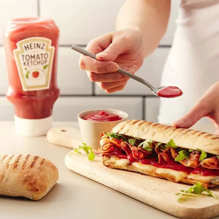 Heinz%20Tomato%20Ketchup%20Top%20Down,%20910%20gm%20-%20Image%203