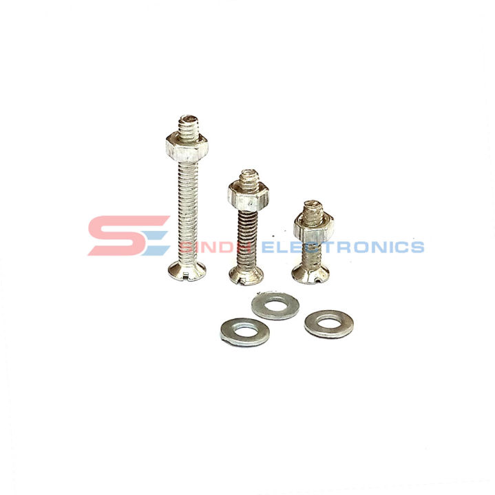 Pack%20of%2050%20-%201/8%20inch%200.125mm%20Nut%20Bolt%20And%20Washers%20-%20Image%204