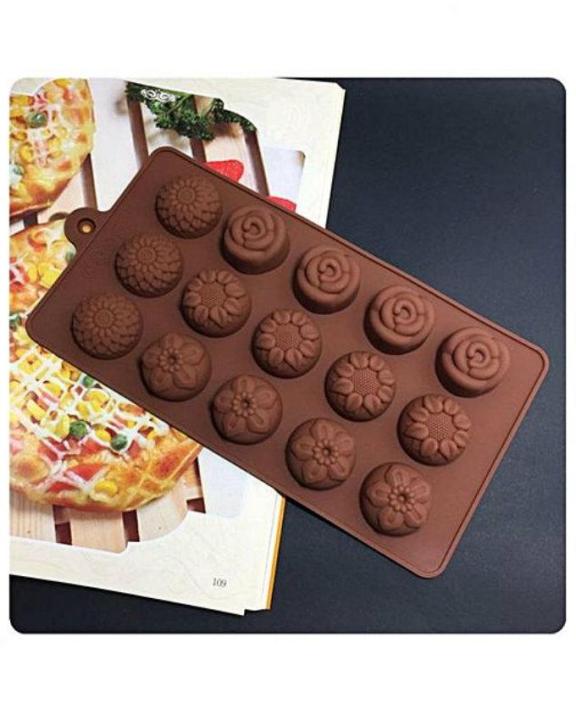 Silicone%20Chocolate%20Mould%20-%20Brown%20-%20Image%204