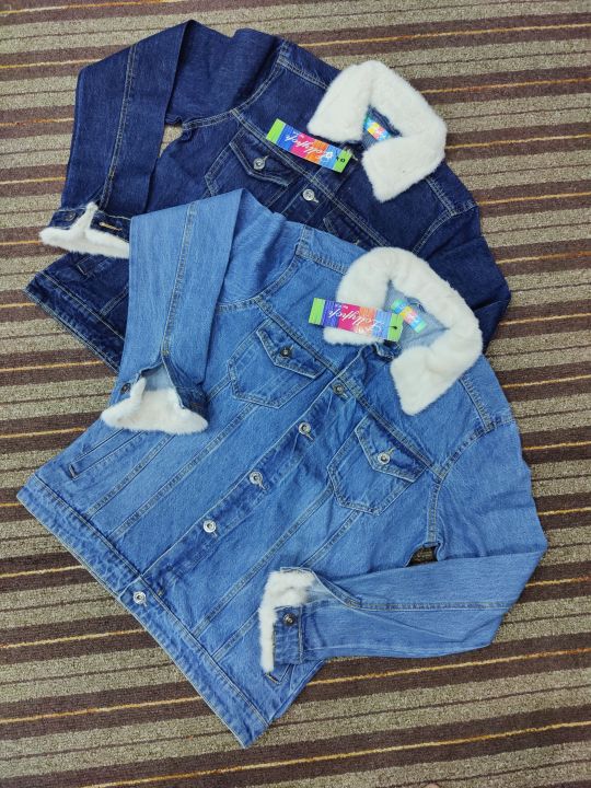 Stylish%20Denim%20Fur%20Jacket%20for%20Girls%20&%20Women%20%E2%80%93%20Winter%20Warm%20Jeans%20Jacket%20with%20Faux%20Fur%20Collar%20jacket%20-%20Image%206