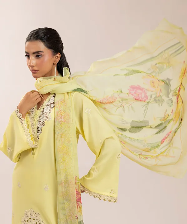 Sitara%20Studio%203%20Piece%20Unstitched%20Suit%20For%20Women%20-%203PC%20Unstitched%20Fabric%20For%20Women%20-%20Arty%20Collection%2060%20-%20SS26%20-%20Sumers%202026%20Collection%20-%20Image%203