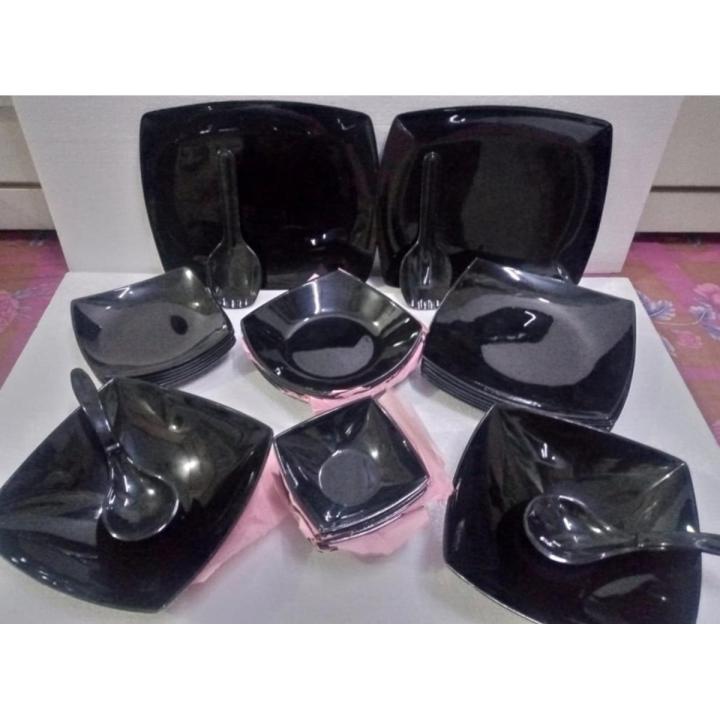 Melamine short dinner set in black 32 pieces