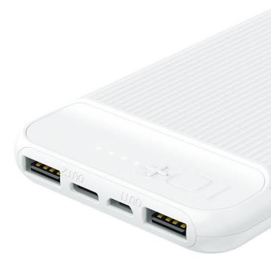 J-CELL%20Power%20Bank%20Original%2010000Mah%20Model:%20J-103%201%20TO%203%20Phone%20Charging%204%20Charging%20Cable%20Include%20-%20Image%203