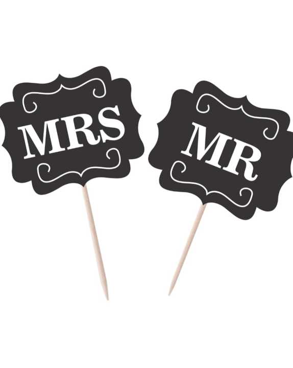 Mr & Mrs Wedding Props, Mr and Mrs Photoprop for pre-Marriage Photoshoot, pre-Wedding Photoshoot, Engagement, Proposal and Love Brand: SVM CRAFT