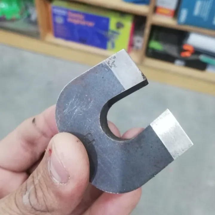 U%20shaped%2045x40x15mm%20A%20Horseshoe%20Powerful%20Magnet%20-%20Image%2010