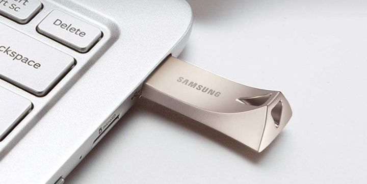 Samsung%2032%20Gb%20Usb%203.0%20Flash%20Drive%20-%2032gb%20Usb%20-%20Quick%20Transfer%20Files%20Multicolours%20Price%20in%20Pakistan%20-%20Image%204