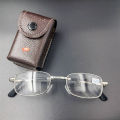 Foldable Photochromic Myopia Glasses Smart Auto Color Change Nearsighted Glasses Diopter From -100 To -400 Unisex. 