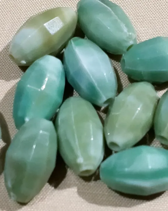 Customizable%20Loose%20Beads%20For%20Self%20Creation%20%E2%80%93%20Personalized%20Chokars,%20Malas,%20Necklaces,%20Bracelets,%20Earrings%20&%20More.%20DIY,%20Hand%20Crafted%20Jewelry%20And%20Accessories%20Making%20With%20Vibrant%20Beads%20-%20Image%208