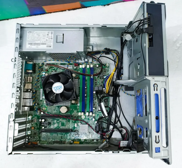 Core%20i3%204th%20Generation%204/8/12/16GB%20RAM%20(Ram%20Optional)%20No%20Hard%20Lenovo%20Thinkcentre%20M83%20Desktop%20(Branded)%20-%20Image%205