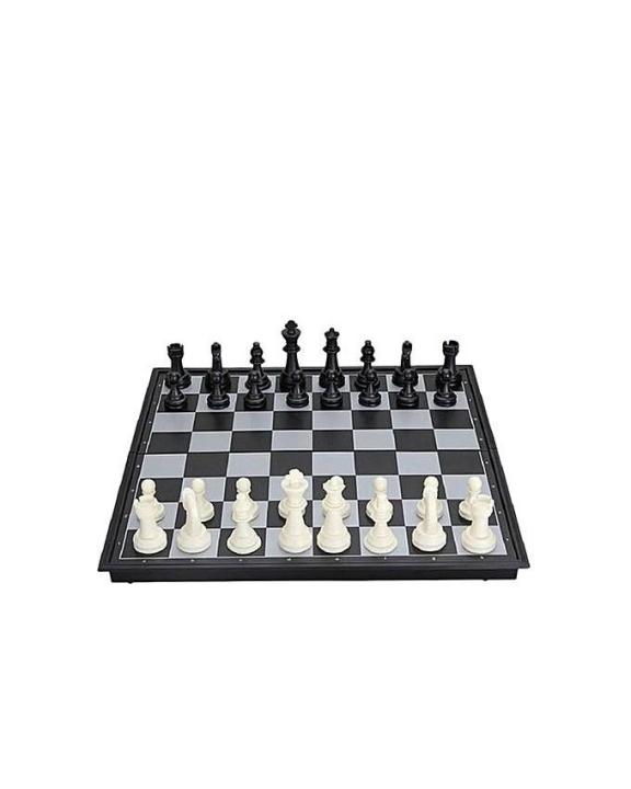 Wooden%20Chess%20-%20Image%202