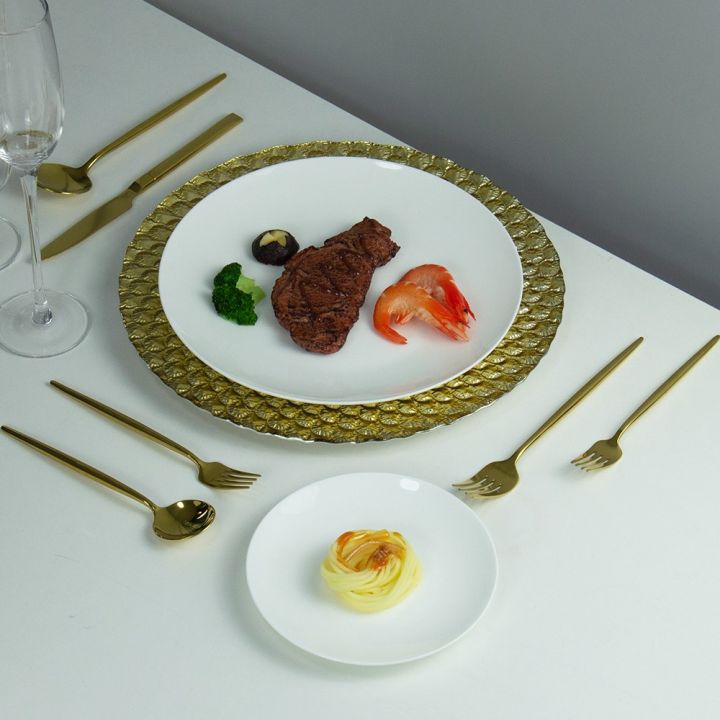 Fancy%20Golden%20Round%20Fiber/Plastic%20Platter%20with%2013%20inches%20Diameter%20for%20Dinner/%20Wedding//Engagement/Birthday/Bridal%20Shower/%20Engagement%20and%20other%20festive%20gatherings%20/%20cake%20serving/%20Mithai%20serving/%20Sweet%20Serving/%20Candies/Fruits/Flowers/Nikkah%20pen%20Plater/%20Gajra%20-%20Image%206