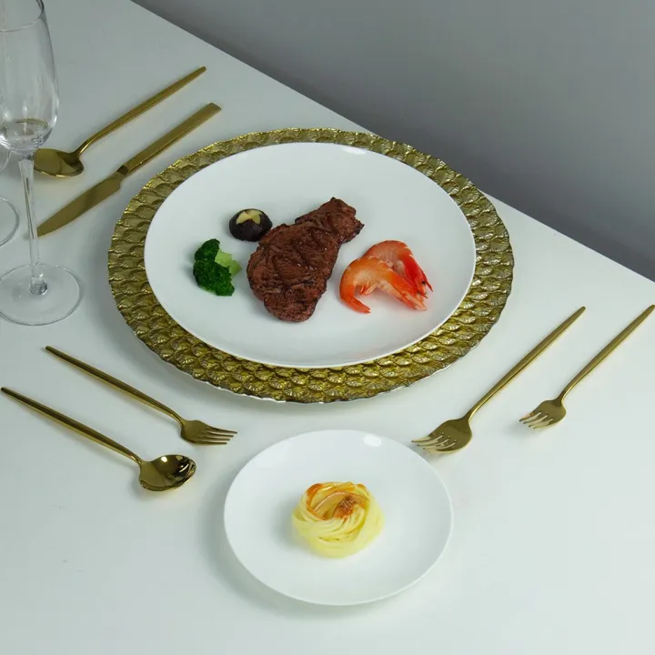 Fancy%20Golden%20Round%20Fiber/Plastic%20Platter%20with%2013%20inches%20Diameter%20for%20Dinner/%20Wedding//Engagement/Birthday/Bridal%20Shower/%20Engagement%20and%20other%20festive%20gatherings%20/%20cake%20serving/%20Mithai%20serving/%20Sweet%20Serving/%20Candies/Fruits/Flowers/Nikkah%20pen%20Plater/%20Gajra%20-%20Image%206
