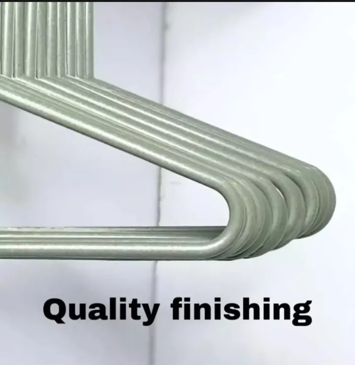 Hangers%20%E2%80%93%20Plastic%20Hanger%20-%20Hangers%20for%20Clothes%20-%20Good%20Quality%20Pack%20of%2012%20Large%20Grey%20Plastic%20Hangers%20-%20Image%204