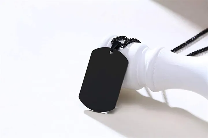 Plain%20Silver%20/%20Black%20Stainless%20Steel%20Dog%20Tag%20Chain%20Pendant%20Necklace%20for%20Men%20-%20Image%203