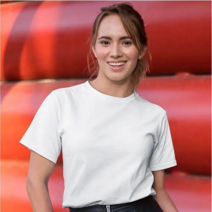 White%20plain%20T%20shirt%20for%20Girls%20and%20Women%20-%20Image%204