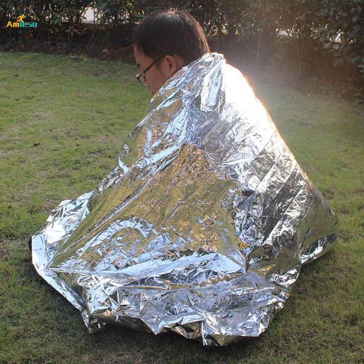 Emergency%20Survival%20Blanket%20Waterproof%20Heat%20Reserve%20Reflective%20Blanket%20-%20Image%204