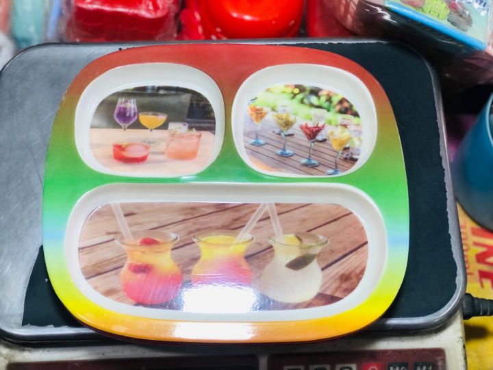 Plate%20-%20Burger%20Plate%20Snack%20Dish%203%20Partition%20Plastic%20Melamine%20Tray%20Best%20for%20Burger%20Chips%20Biriyani%20Shawarma%20Fries%20Plate%20for%20Wedding%20Home%20Party%201%20Piece%20Multi%20Color%20&%20Design%20-%20Image%203