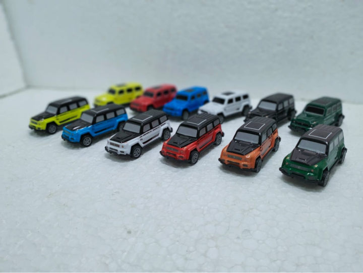 12%20PCS%20Die-Cast%20Car%20Models%20%E2%80%93%20Assorted%20Color%20Mini%20Car%20Set%20-%20Image%206