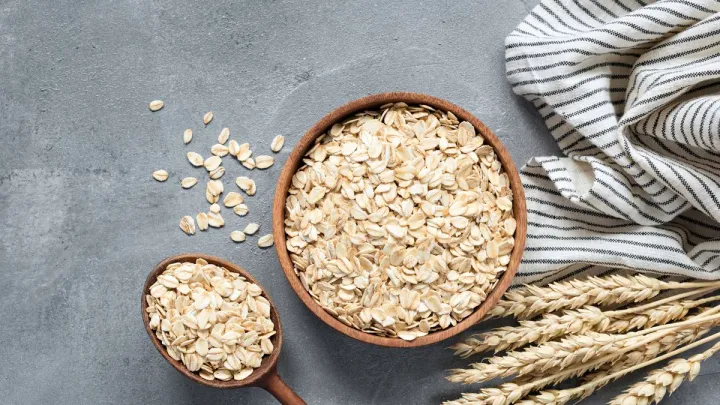 Oatmeal%20/%20Rolled%20Oats%201%20Kg%20-%20COZEA%20-%20Image%203
