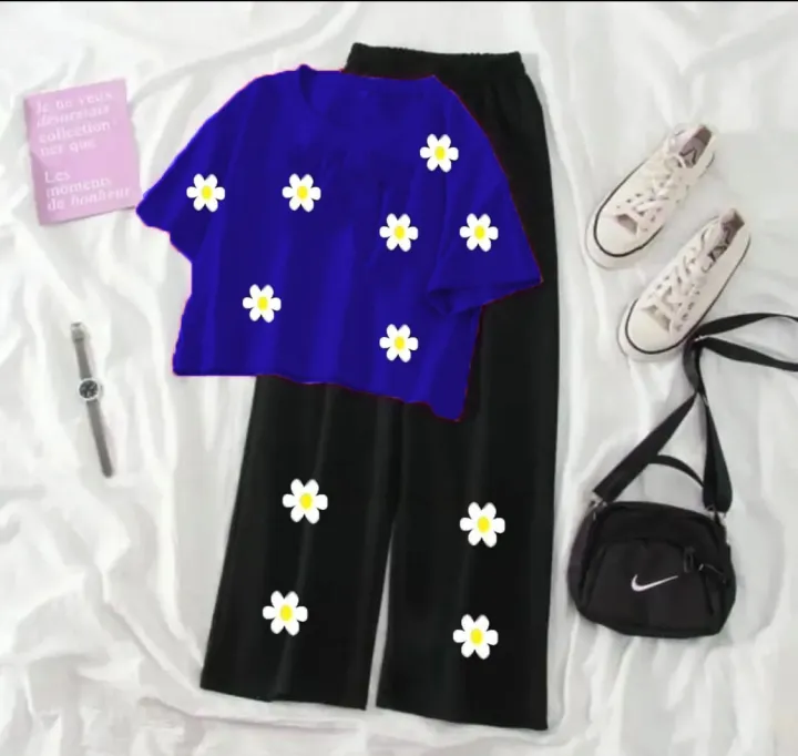 Comfortable%20Short%20Sleeve%20T-shirt%20with%20Flapper%20Trouser%20Set%20for%20Women%20and%20Girls%20-%20Image%204