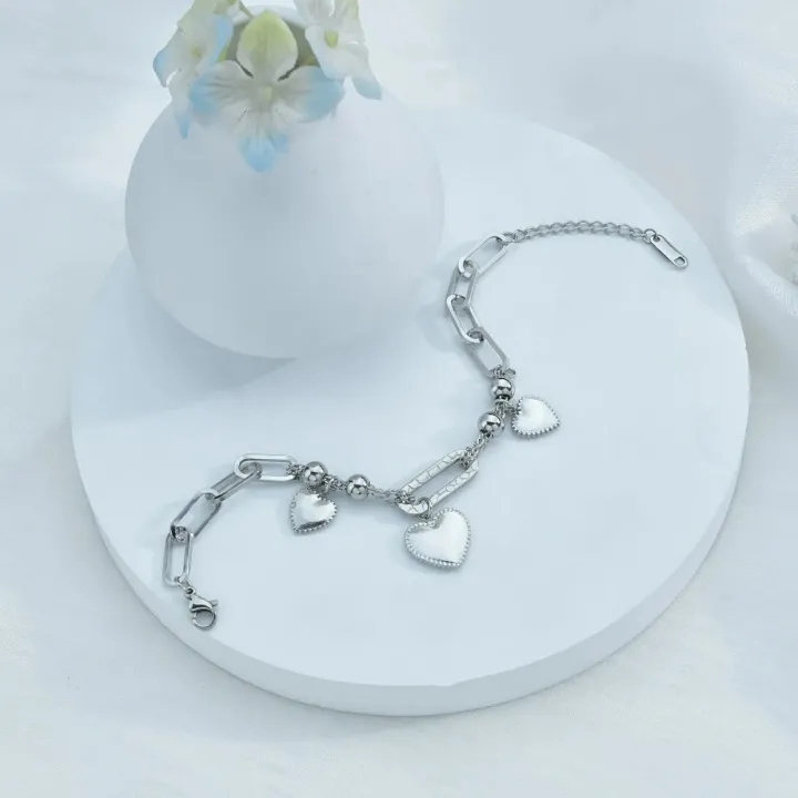 Premium%20Stainless%20Steel%20Jewellery%20%E2%80%93%20Corroded%20Three%20Peach%20Heart%20Bracelet%20for%20Women%20and%20Couples%20Gift%20-%20Image%202