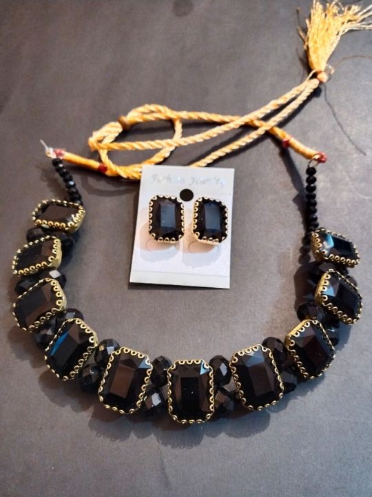 Premium Quality Balck Stones Choker Necklace With Earrings Set/Jewellery For Girls & Woman