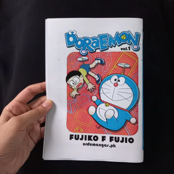 Doraemon%20Manga%20/Comic%20Volume%201%20-%203%20Episodes%20-%20Urdu%20Translated-%20Soft%20Cover%20-%20Image%202