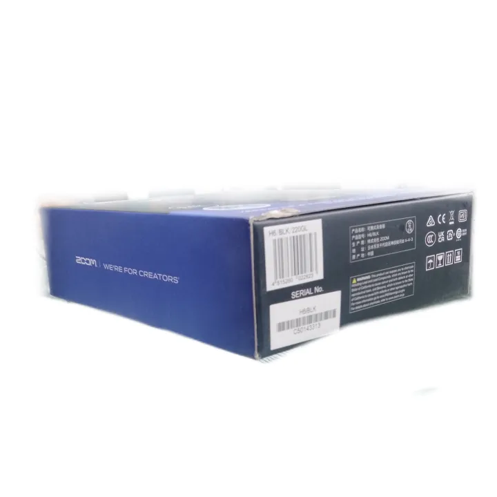 Zoom%20H6%20All%20Black%206-Track%20Portable%20Recorder,%20Stereo%20Microphones,%204%20XLR/TRS%20Inputs,%20Records%20to%20SD%20Card,%20USB%20Audio%20Interface,%20Battery%20Powered,%20Podcasting%20and%20Music%20-%20Image%204