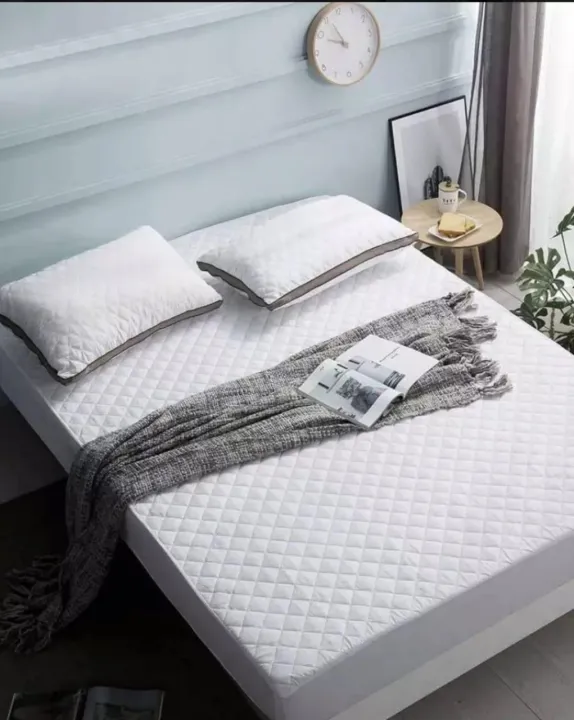 Quilted%20Waterproof%20Mattress%20Protector%20-%20Mattress%20Pad%20-%20Cover%20-%20Image%202