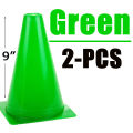 9 inch SNK Agility Training Cone Triangular Plastic Sports Cone, Football Training Marker Cone, Parent-Child Games, School Games Sports Equipment, 9 Inch Sports Cones, Basketball Cones, Traffic Training Cones, Agility Field Marker Cones for Soccer Footbal. 